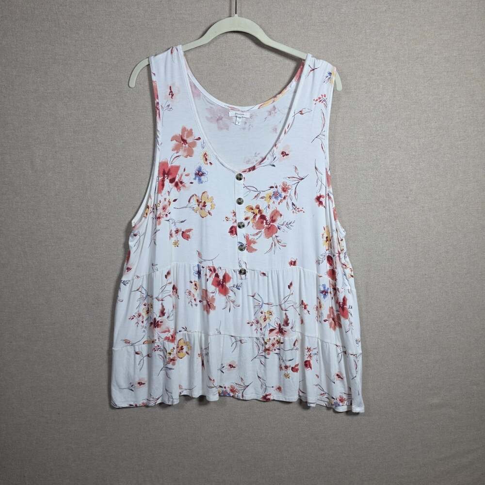 Maurices White Floral Babydoll Tank Peplum Plus Size 3 Button Accents Scoop Neck